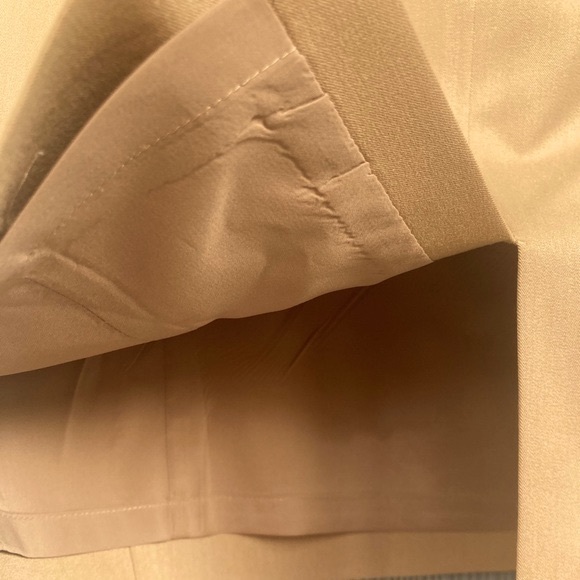 Express tan 2 pocket pencil skirt - Picture 14 of 16